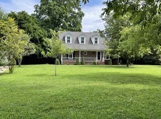 2009 Tulip Hill Dr, Murfreesboro, TN 37127