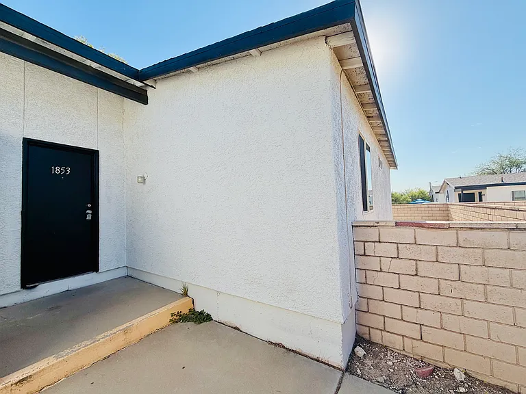 Sentinel Villas Tucson — Photo 9