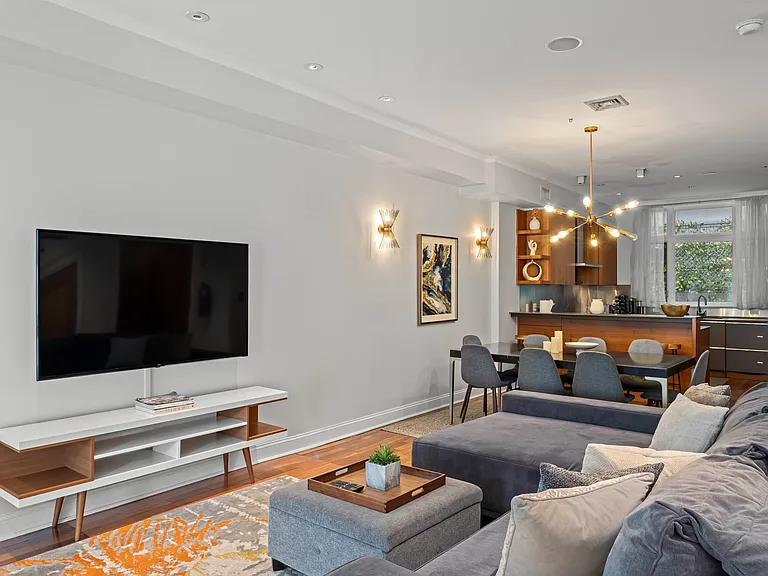 47 Irving Pl #1A — Photo 10