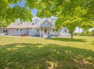 70 Cottage Ln, Chickamauga, GA 30707