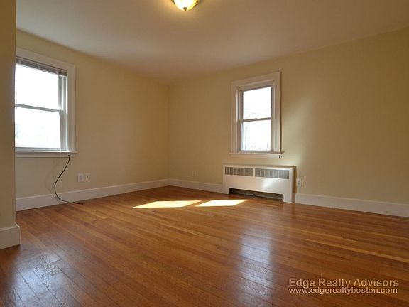 94 Undine Rd. Boston - Brighton Unit Photo 5