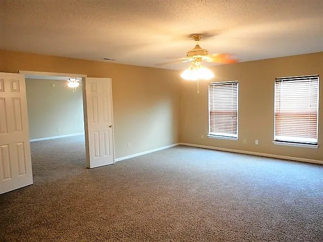 13898 Meadow Lake Dr — Photo 8