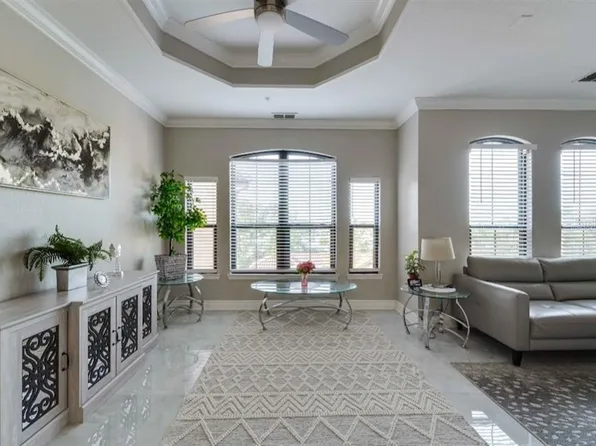 2717 Via Cipriani Unit 631B, Clearwater, FL 33764