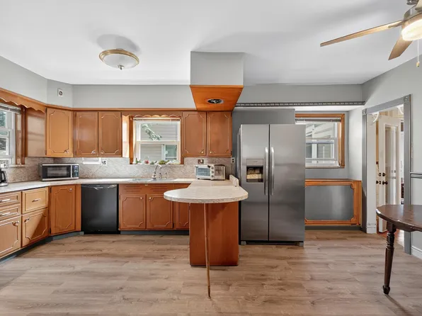 93 West 35th Street image 10 of 47