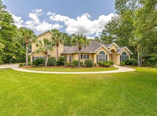 203 Red Maple Ln, Brunswick, GA 31523
