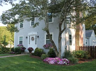 134 Ferry Ln, Barrington, RI 02806