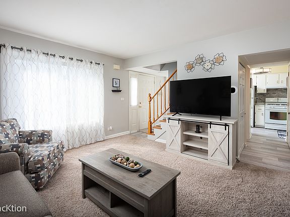 2nd image of 6 Tower Ct