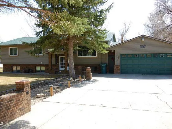2097 Bitteroot Dr, Sidney, MT 59270