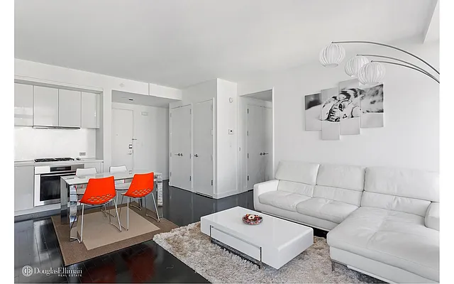 Rented by Douglas Elliman | media 14