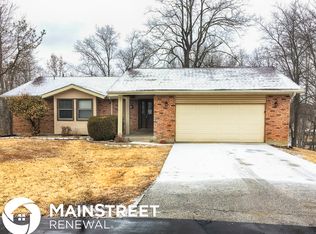 362 Beaver Lake Ct, Saint Charles, MO 63303