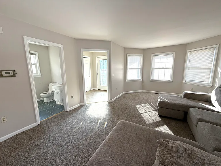 112 Tennyson Ave — Photo 7