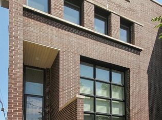 3251 S Parnell Ave, Chicago, IL 60616