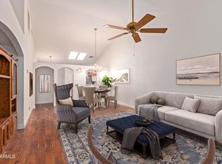71 N Concord St, Gilbert, AZ 85234