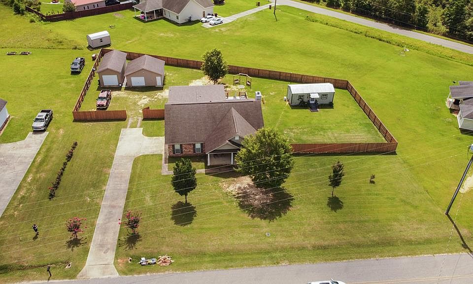 オラフ　固形16 92 Olaff Rd, Cowarts, AL 36321 | MLS #213878 | Zillow