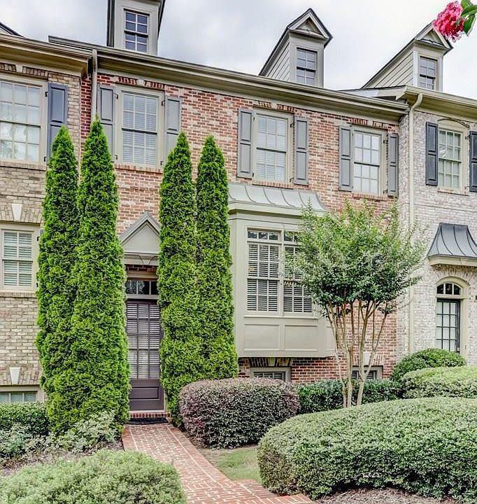 1st image of 4425 Wilkerson Manor Dr SE