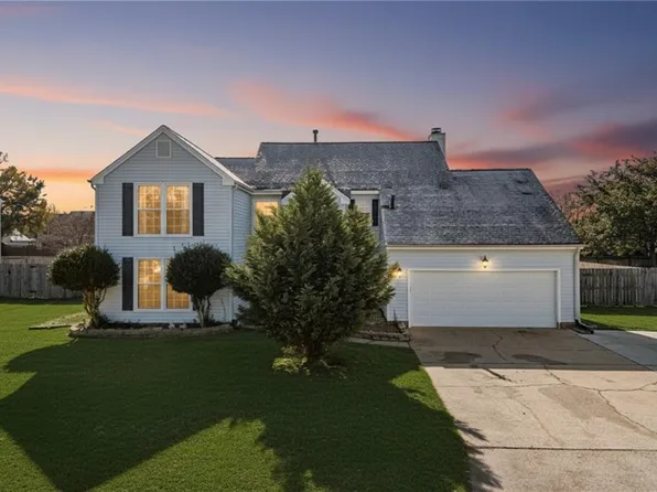 4521 Van Dyck Dr, Virginia Beach, VA 23456