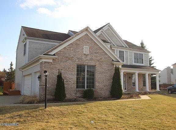 3rd image of 1522 Fairwood Ct SE