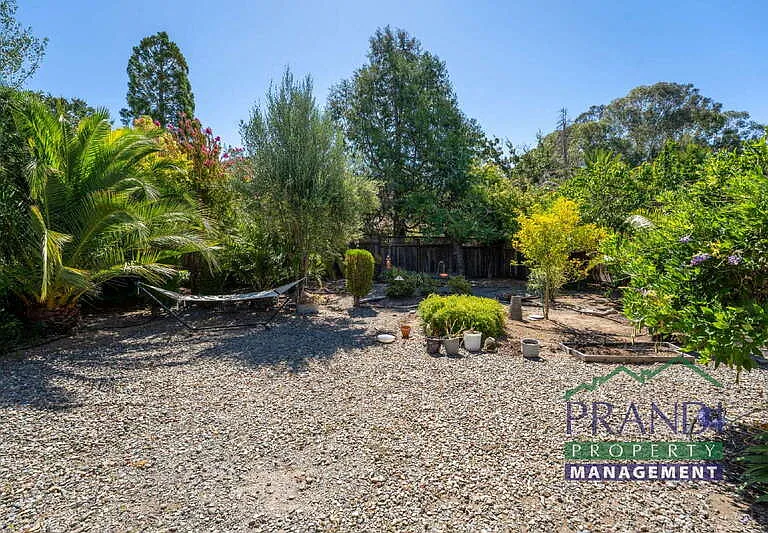7 Edward Ave — Photo 15