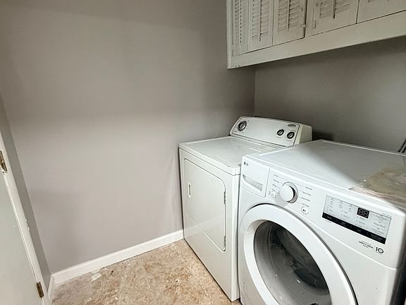 5th image of 41 Rittenhouse Dr