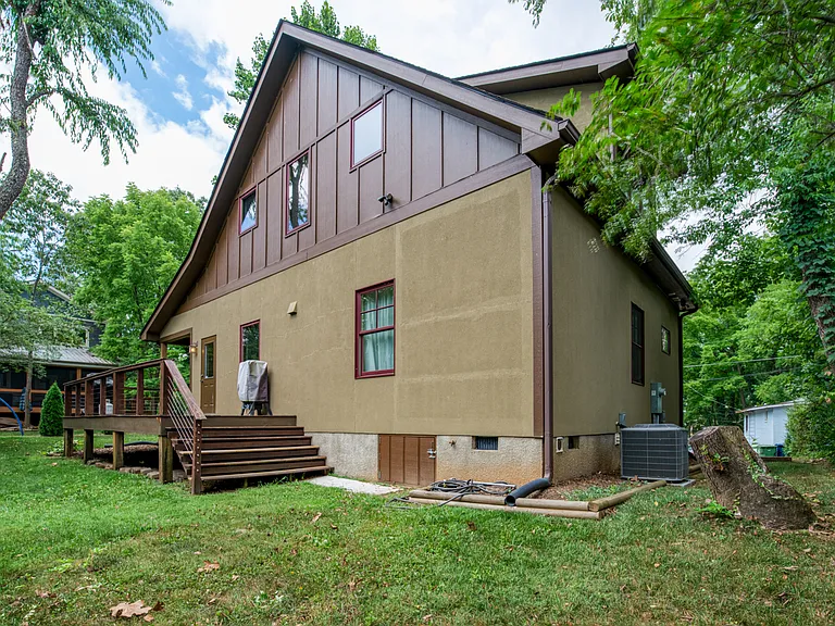 9 Boyd Ave — Photo 102
