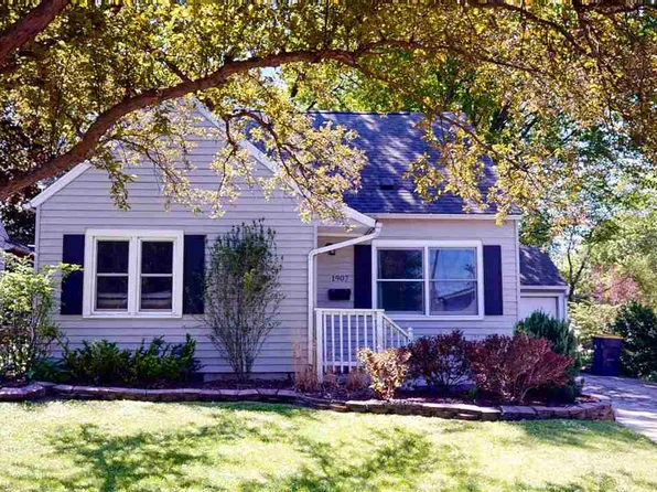 1907 F St, Iowa City, IA 52240