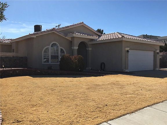 2nd image of 429 Desert Garden Dr