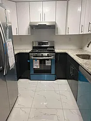 Rented by Apple Realty Group Corp