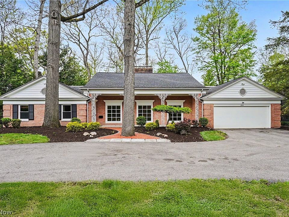 1st image of 3022 Harriett Rd
