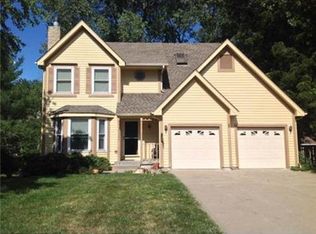 11004 N McGee St, Kansas City, MO 64155