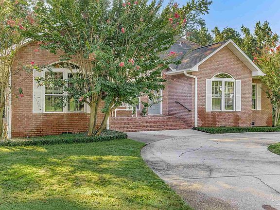 3rd image of 7656 Brook Forest Dr