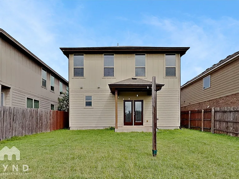 16304 Travesia Way — Photo 20