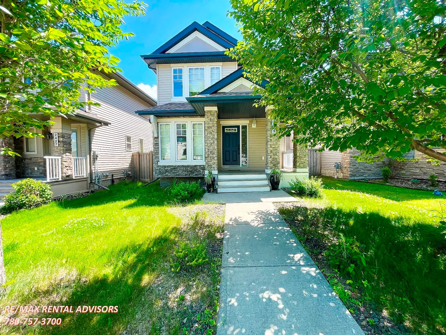 2429 Austin Crescent Southwest — Photo 1