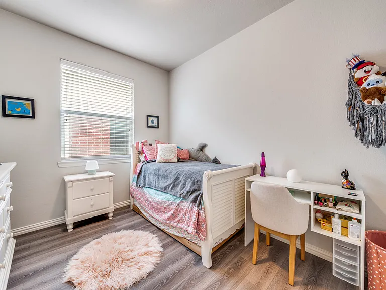 16312 Dry Creek Blvd — Photo 11