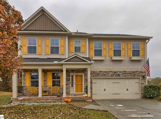 252 Rivers Edge Cir, Simpsonville, SC 29680