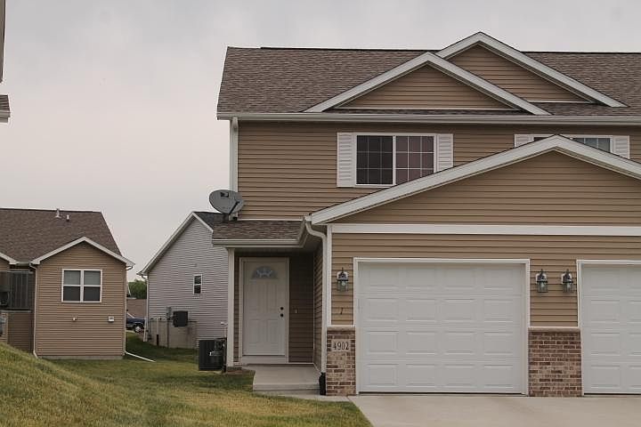 4902 Algonquin Dr. Unit #1