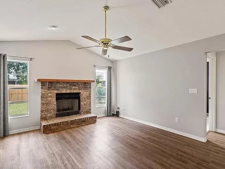 1547 Spring Ridge Cir — Photo 6