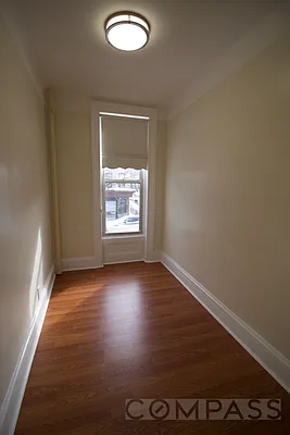 Rented by Compass | media 30