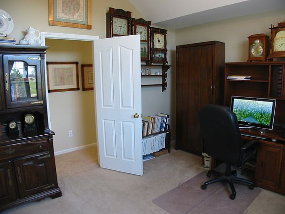 5th image of 7517 N Pinefield Dr