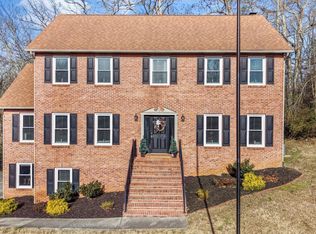 704 Knights Bridge Rd, Maryville, TN 37803