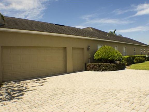 3rd image of 794 Whisper Woods Dr