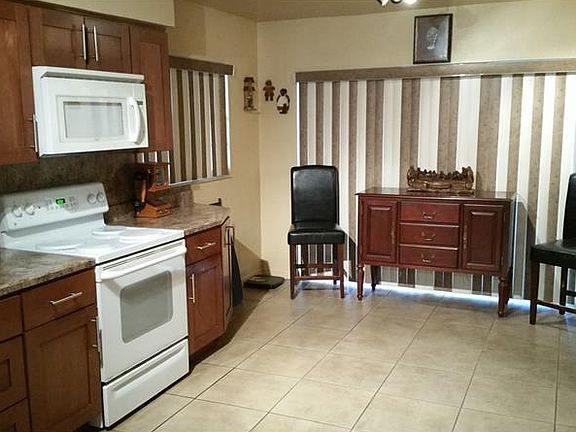 4th image of 4407 Lurline Cir