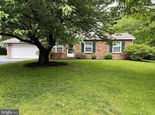 503 Deer Run Rd, Lititz, PA 17543