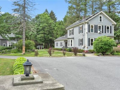 72-74 Hartford Pike, Scituate, RI, 02857