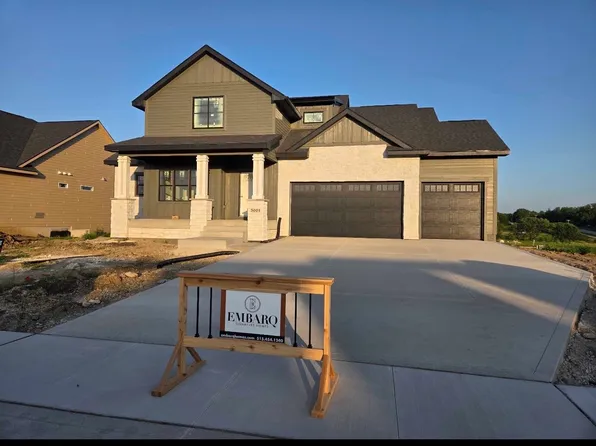 3001 Wakonda Dr, Norwalk, IA 50211