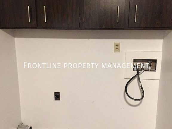 3rd image of 2922 S Georgia Ave