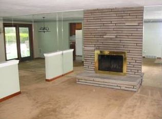 4677 Prescott Dr, Bethel Park, PA 15102