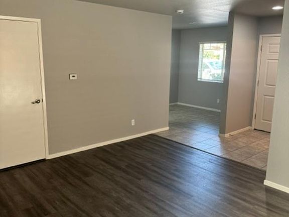 Downstairs living room/ Dining