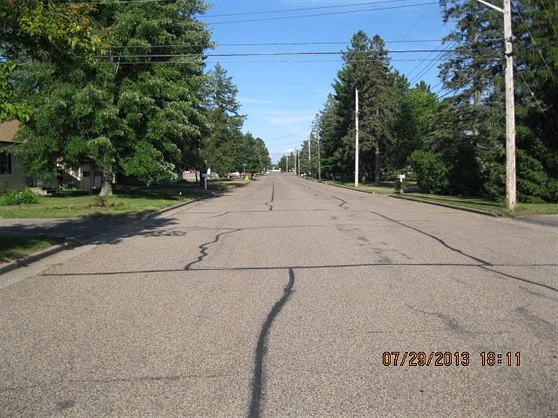 2nd image of 447 Miller Ave