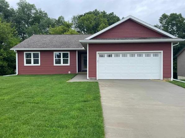 640 Lake Vw, Merrimac, WI 53561