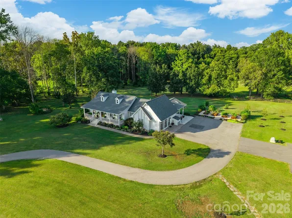 2298 Willow Creek Rd, Rock Hill, SC 29730